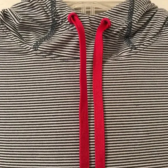 Roadrunner Sports Striped Hoodie Pullover - Picture 4 of 11